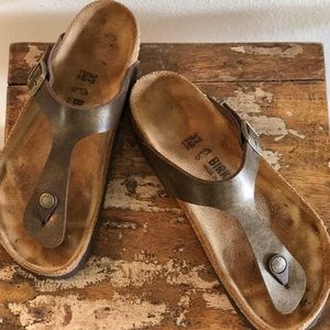 Birkenstock Women’s Gizeh 37 metallic bronze
